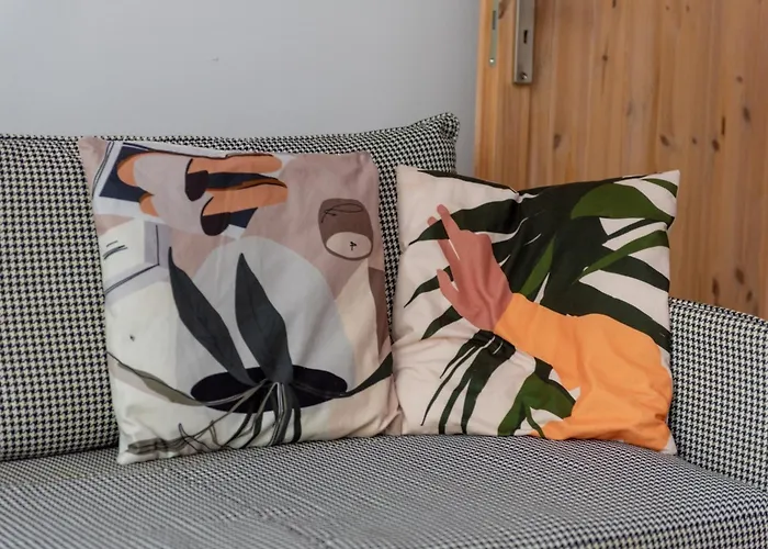 Paryski Zakatek Cosy By Bookinghost Appartement Wrocław